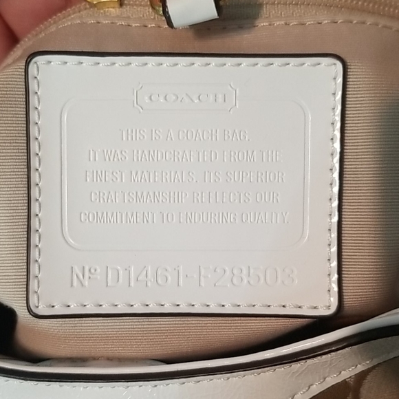 NWOT COACH PURSE - Picture 3 of 8